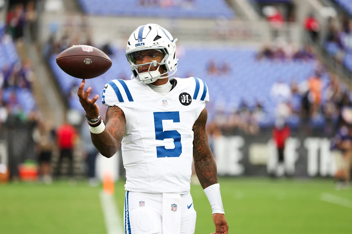 Anthony Richardson Sr.'s preseason shock: Mysterious finger injury sparks questions after brutal sack hit