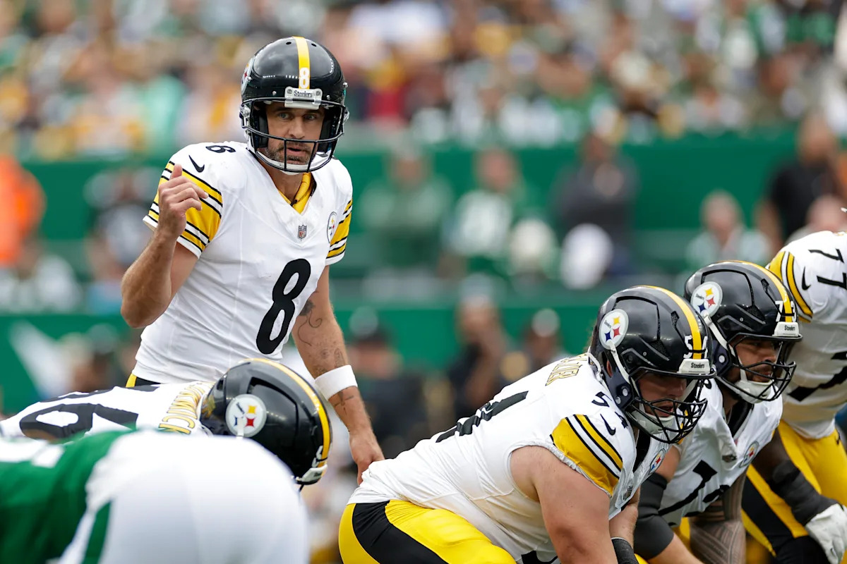 Aaron Rodgers Silences Critics with Four-Touchdown Masterclass in Shocking Steelers Debut Against Jets