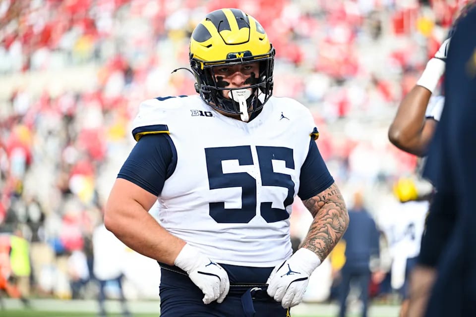 "Could Michigan's Mason Graham Be the Dark Horse Who Shakes Up the Top 10 NFL Draft Picks?"