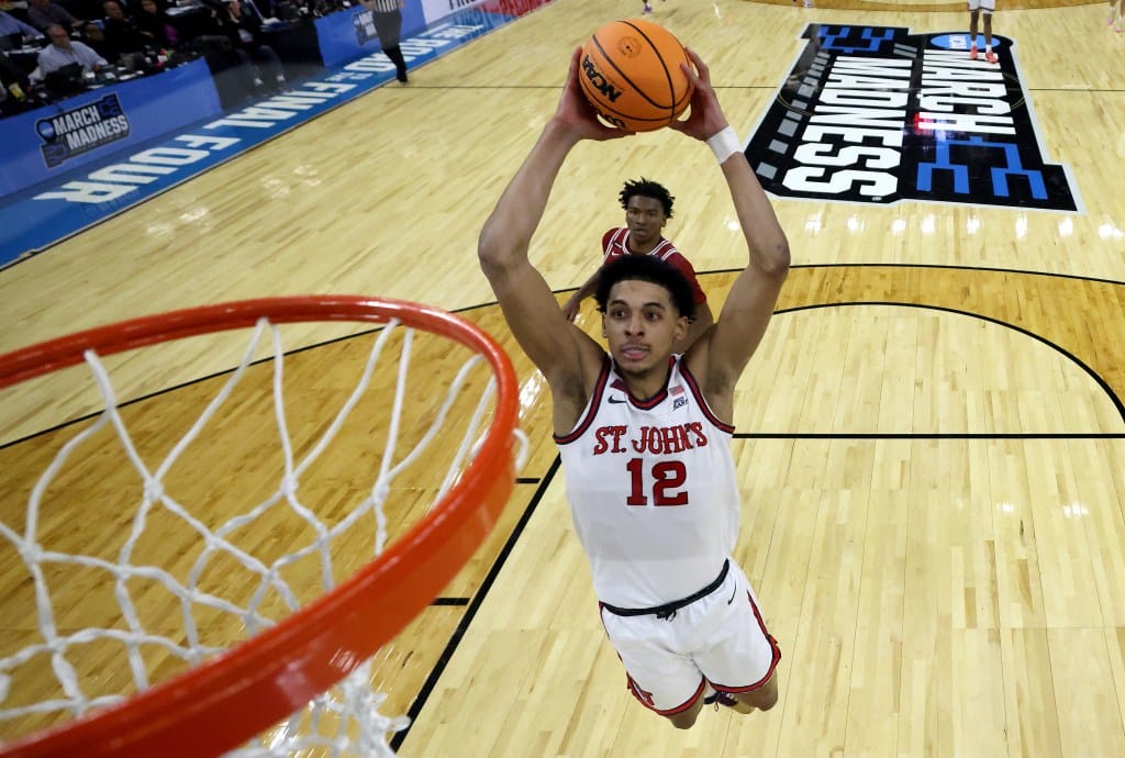 "St. John's at a Crossroads: RJ Luis Jr.'s Bold Move Sparks Uncertain Future for the Red Storm"