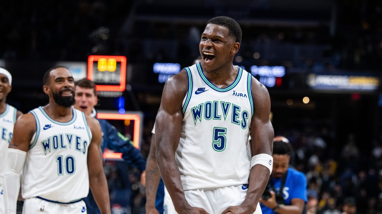 "Timberwolves Seek Redemption: Can They Silence the Pacers and Reclaim Their Momentum Tonight?"