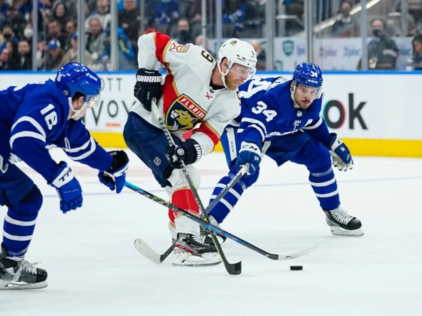 "Will the Vancouver Canucks Make a Bold Move to Reinvent Their Top-Six Before Deadline Day?"