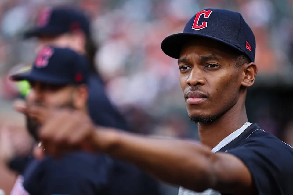 "Yankees' 'Torpedo Bats' Ignite Polarizing Opinions: A Game-Changer or a Fizzling Flop?"