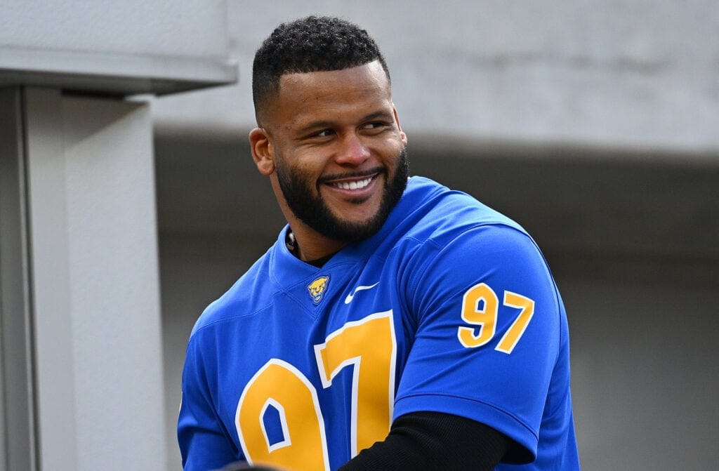 "Aaron Donald Shocks Fans with Explosive Power in Viral Workout Video"