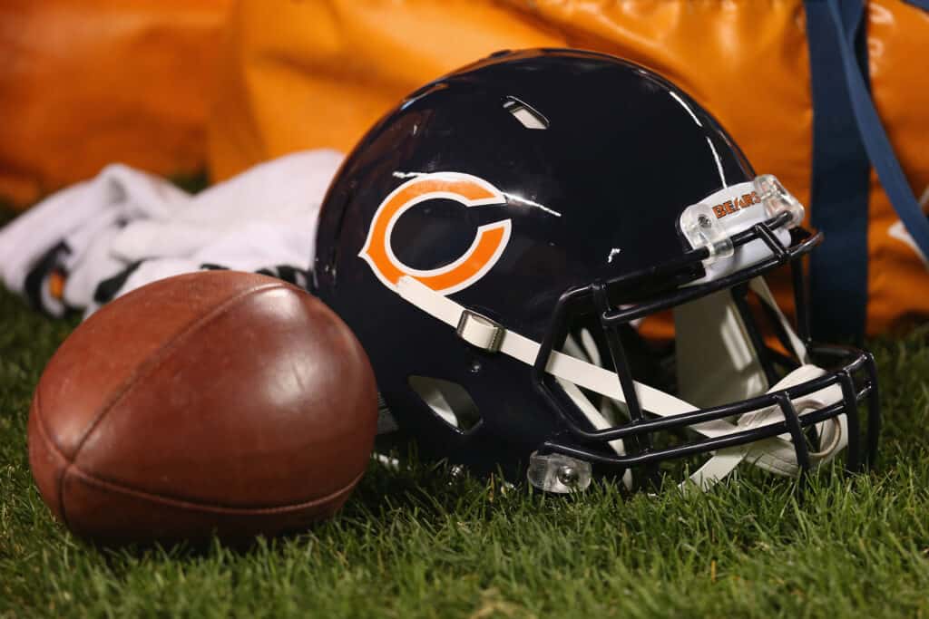 "Bears Shake Up Quarterback Room: Veteran's Surprising Arrival Raises Questions About Williams' Future!"