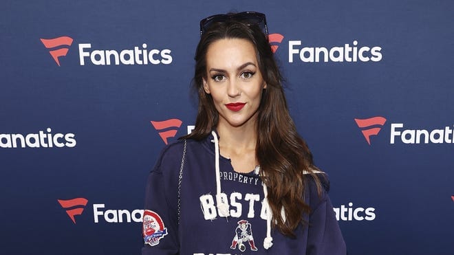 Bill Belichick&apos;s Mystery Girlfriend Steps into the Spotlight: Competing for Miss Maine USA Title
