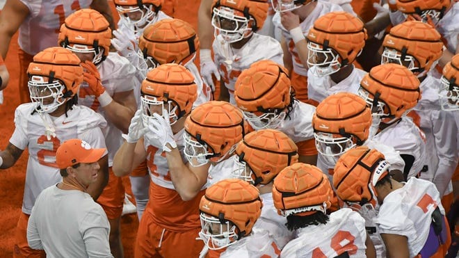 Clemson&apos;s Legendary Strength Coach Joey Batson Hangs Up His Whistle: A Legacy&apos;s Final Play