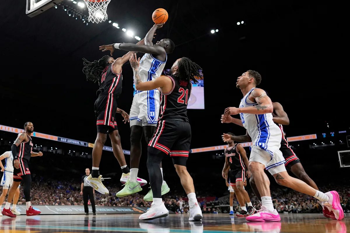 Duke’s Khaman Maluach Shocks Fans by Declaring for NBA Draft After Just One Year—What’s Next for the Rising Star?
