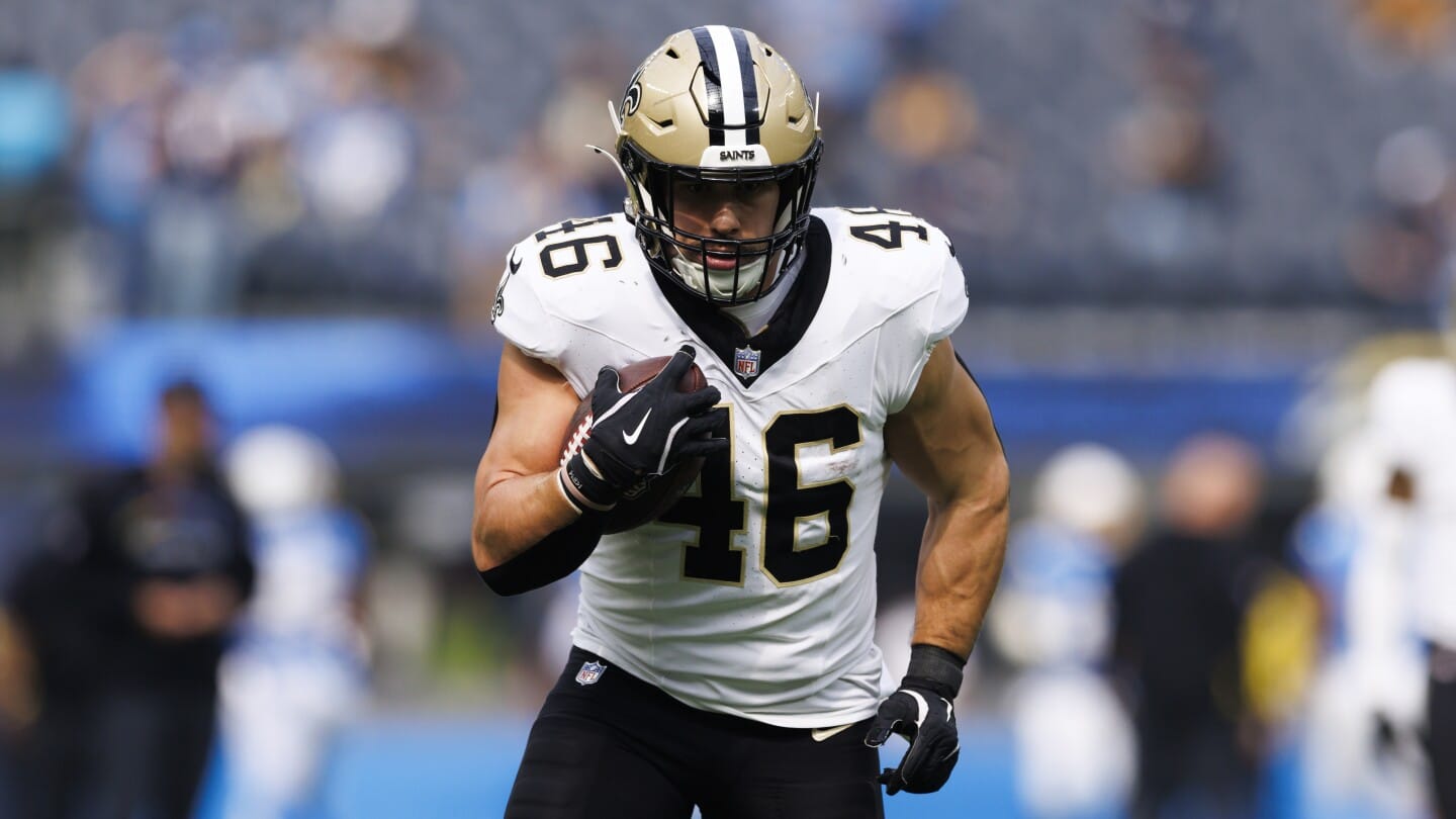Ex-NFL Star FB Adam Prentice Spotted at Seahawks Facility – A New Era in Seattle?
