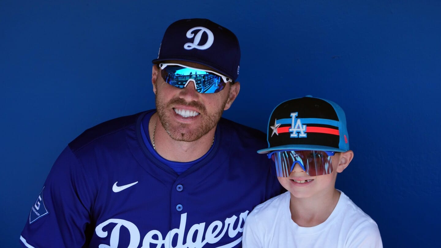 "Freddie Freeman's Shower Slip: A Slippery Situation Shaking Up Dodger Nation!"