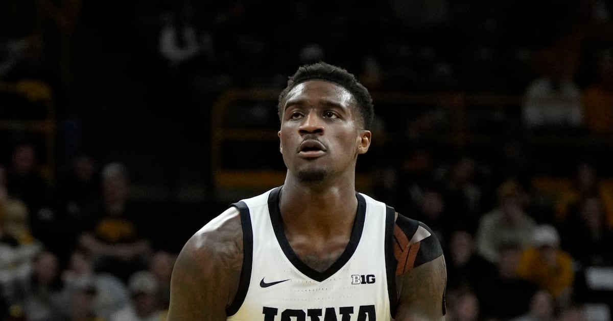 "From Hawkeye to Ute: Seydou Traore's Unexpected Journey Shakes Up College Basketball"