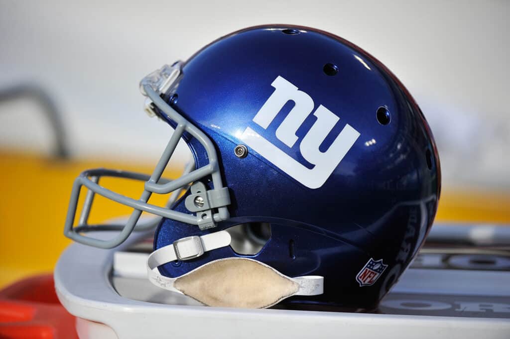 Giants Surprise Fans with Unseen Talent Signing: Could This Undrafted Rookie Be Their Next Game-Changer?