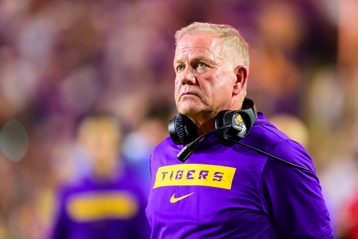 "Heartache on the Field: Brian Kelly's Emotional Tribute to LSU's Rising Star Kyren Lacy"
