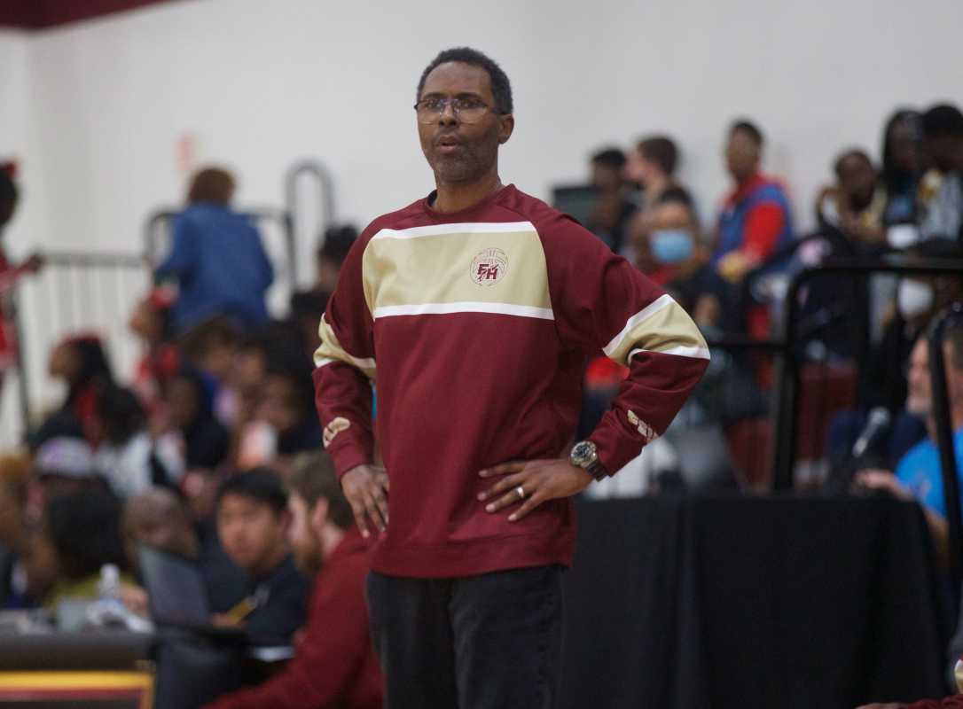 Heisman Hero to Hoops Coach: Division I Basketball Team&apos;s Daring New Play