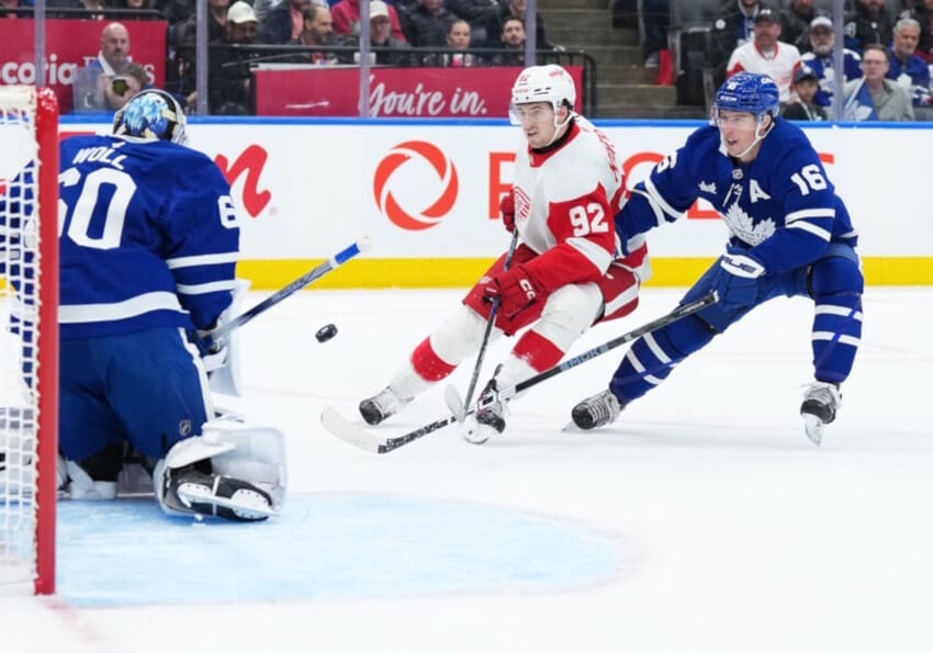 Insider Buzz: Marner&apos;s Maple Leafs Loyalty Hanging by Thin Ice - What Are His Real Options?