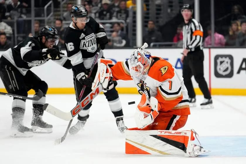 "Kings' Commanding Victory Over Ducks Keeps Oilers Chasing: Is the Pacific Division Title Within Reach?"