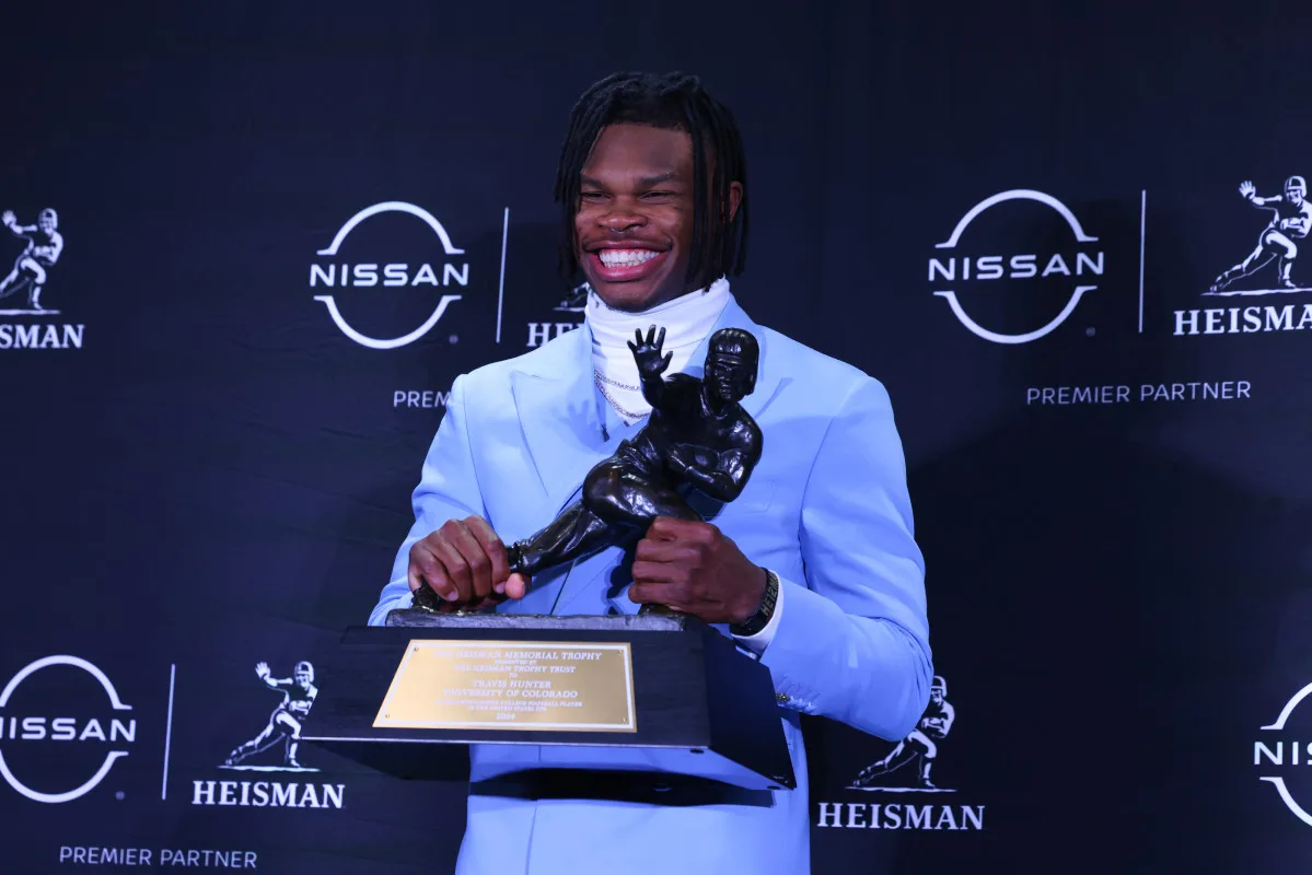 "NFL Fans Stunned by Travis Hunter Sr.'s Shocking New Role"