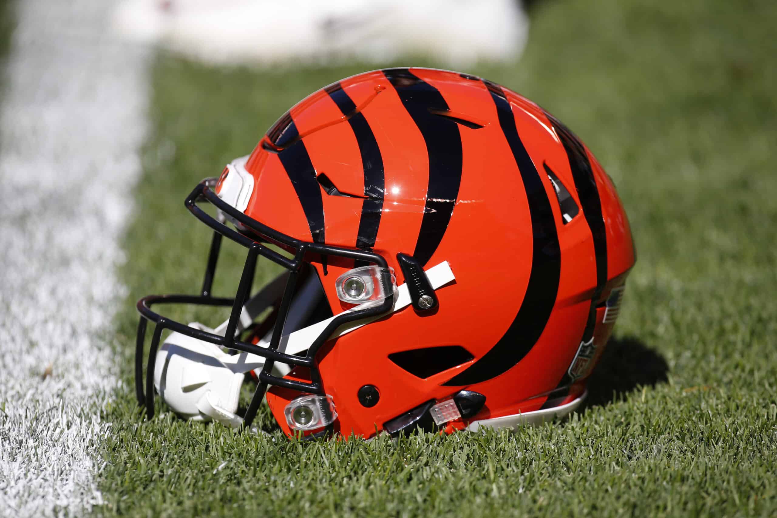 "Ohio State Star RB's Secret Meeting with Bengals: Could He Be the Missing Piece for Cincinnati's Championship Run?"