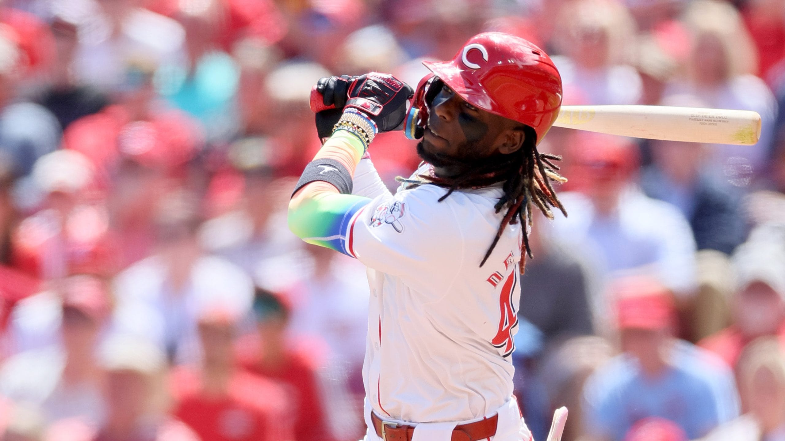 Reds Poised to Upset Marlins&apos; Ace in Shocking Showdown