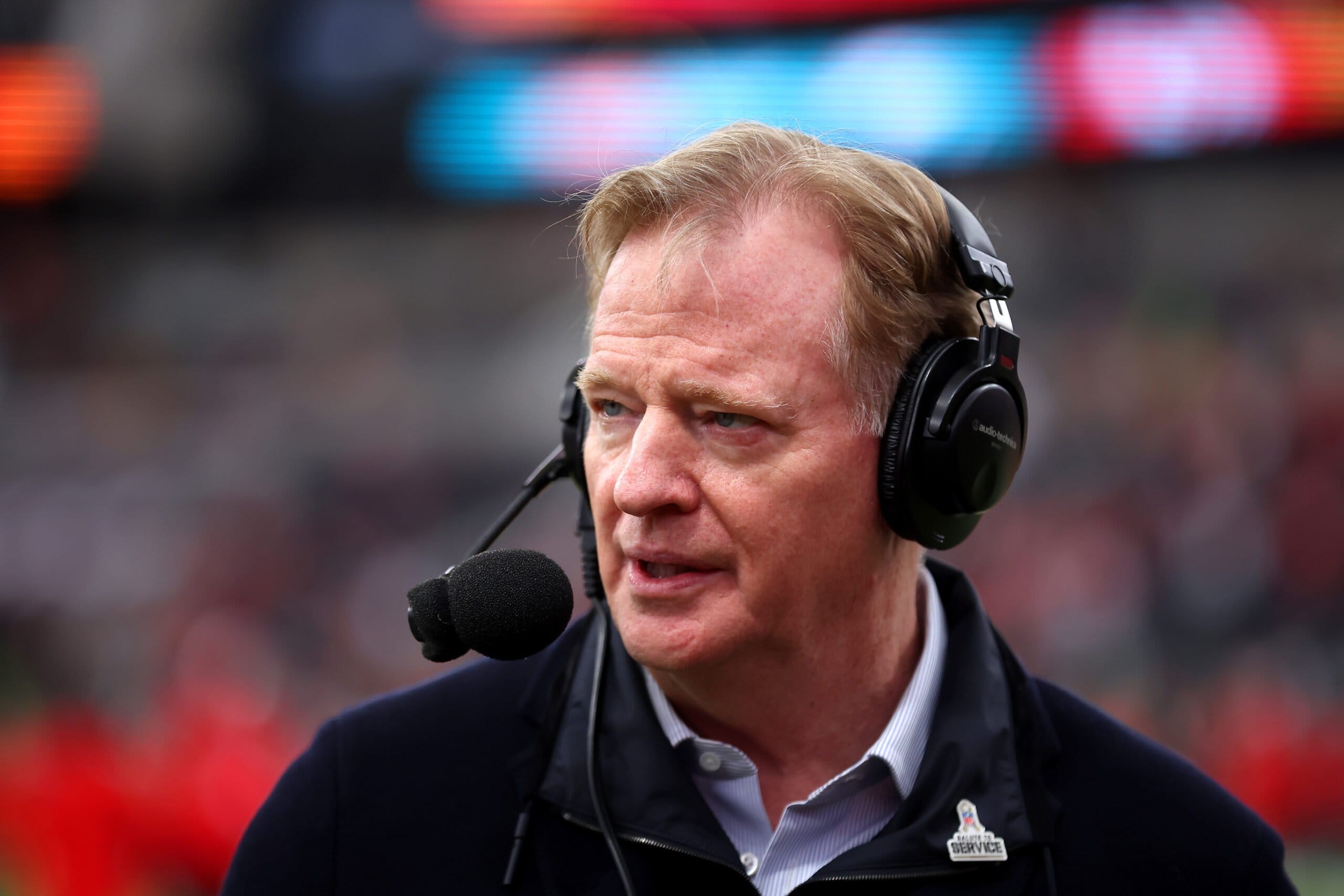 "Roger Goodell Drops Bombshell on the Controversial 'Tush Push': Is This the End of an Era?"