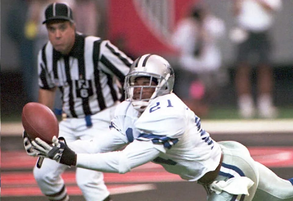"Travis Hunter: The Dual-Threat Dynamo Redefining the NFL’s 2-Way Player Landscape?"
