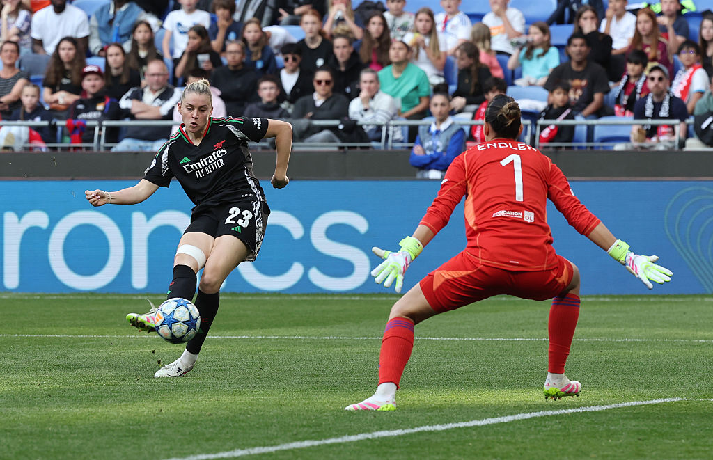 Unbelievable Feats: Which Two English Stars Just Shattered Champions League History?