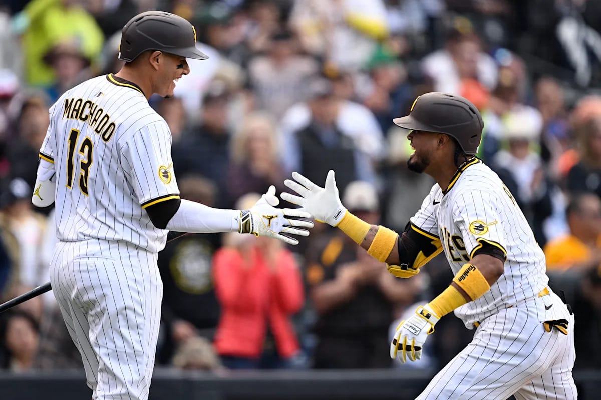 "Unstoppable Force: How the Padres' Historic 8-Game Opening Streak Is Shaking Up the MLB Landscape!"