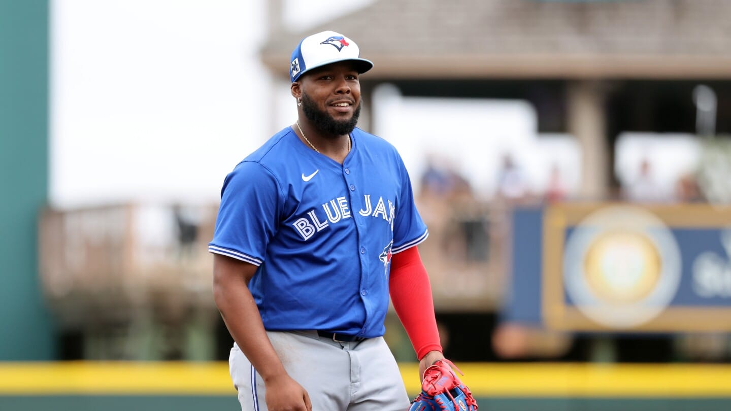 "Vladimir Guerrero Jr. Makes History with Groundbreaking 14-Year, $500 Million Deal: What This Means for the Future of the Blue Jays"