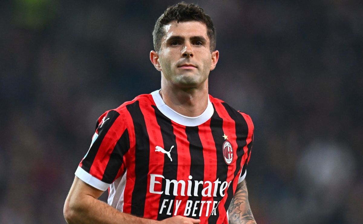 AC Milan Faces Shocking Blow as Manchester City Eyes Star Teammate of Christian Pulisic