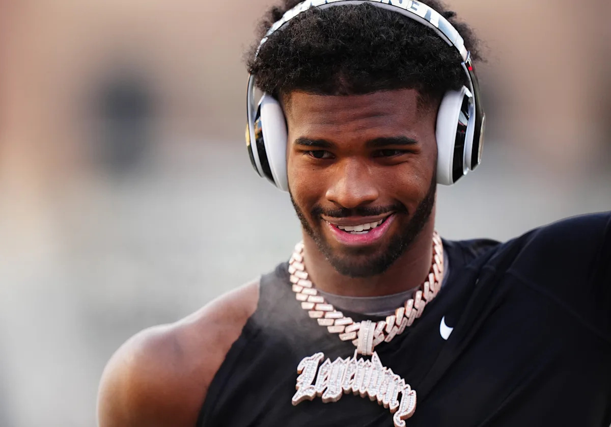 Browns Shake Up Jersey Numbers: Why Shedeur Sanders Is Claiming No. 12 and What This Means for DeAndre Carter’s Identity
