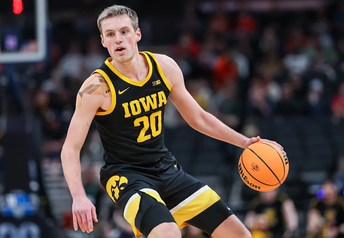Could Payton Sandfort Be the Sleeper Star of the 2025 NBA Draft?