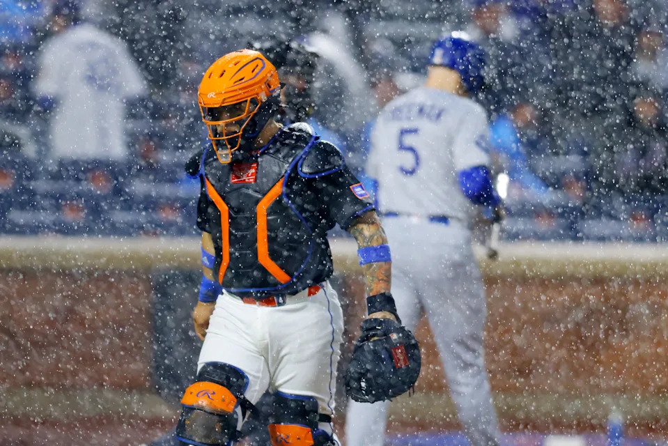 Dodgers Defy the Odds in Drenched Marathon Victory—Can Their Shorthanded Pitching Survive the Brutal Stretch Ahead?