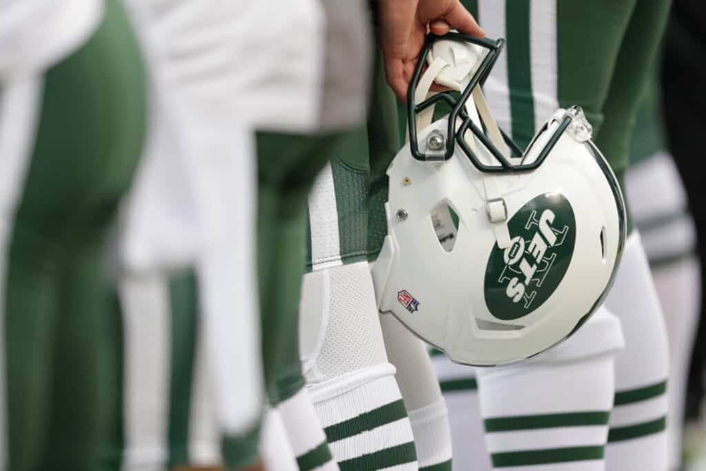 Jets’ Star QB Drops Shocking Retirement Bombshell – What’s Next for the Franchise?