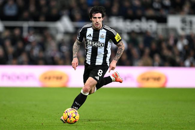 Manchester United's £100m Newcastle Target Hinges on Europa League Triumph—What’s the Hidden Deal?