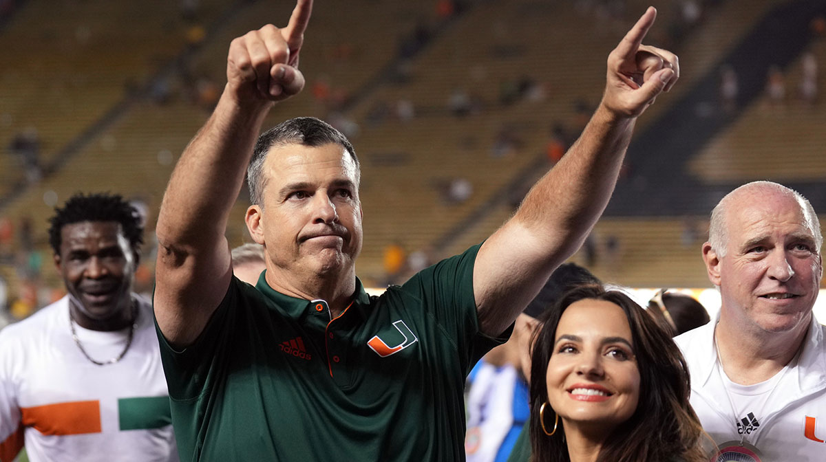 Mario Cristobal’s Unexpected Reaction to Jackson Cantwell’s Commitment Revealed in Viral Video
