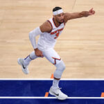 Mitchell Robinson’s Surprising Start Shakes Up Knicks’ Strategy—Josh Hart’s Calm Reaction Raises Eyebrows