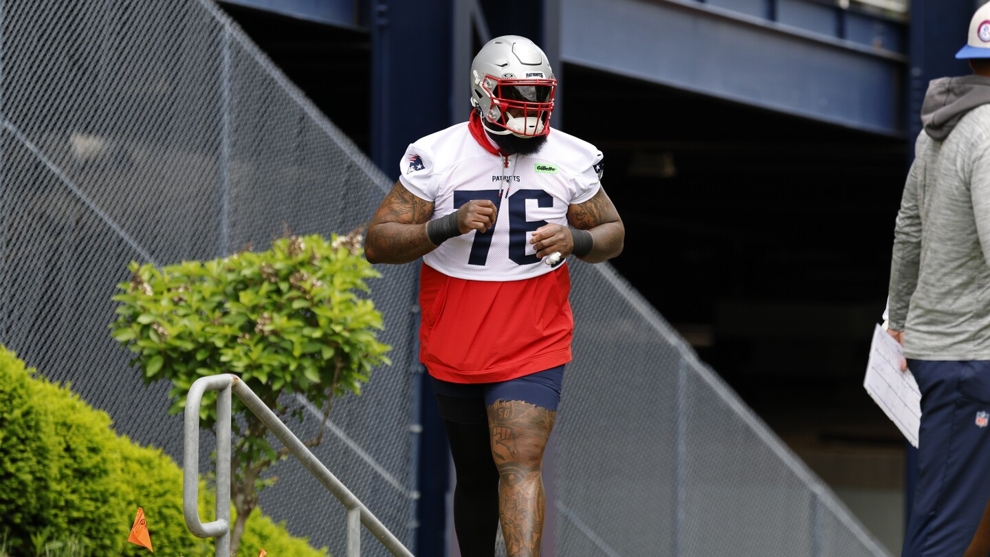 Morgan Moses’ Mysterious Knee Surgery Raises Questions About His 2024 Season Future