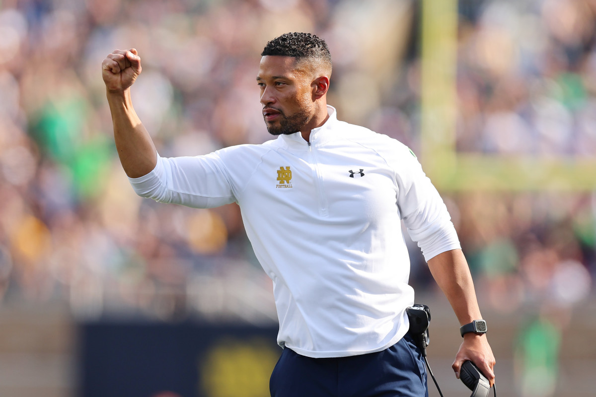 Notre Dame’s Bold New Schedule Sparks Shock and Debate Among College Football Fans