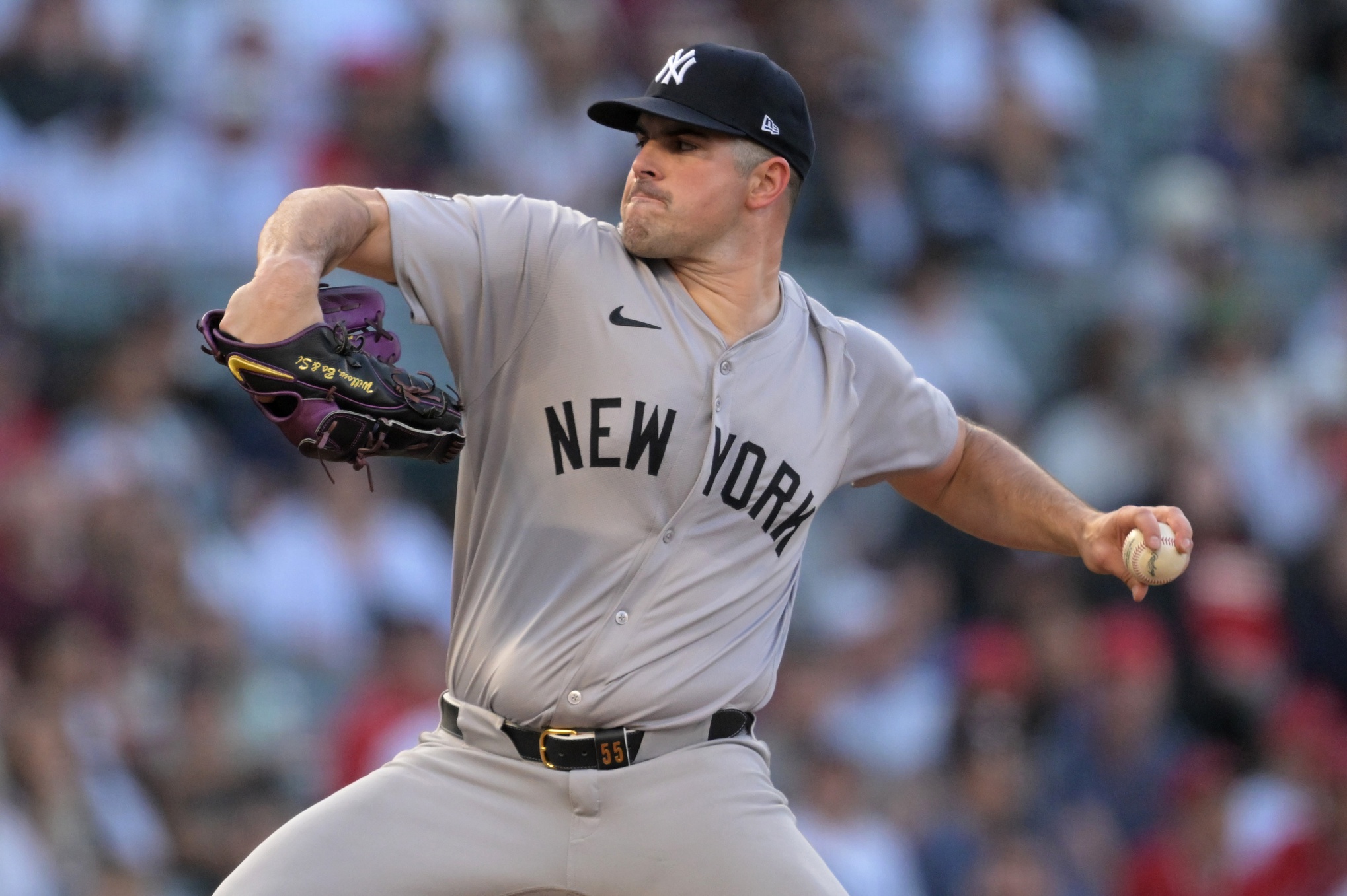 Rangers and Yankees Face Off in Heart-Stopping Showdown: Who Will Triumph?