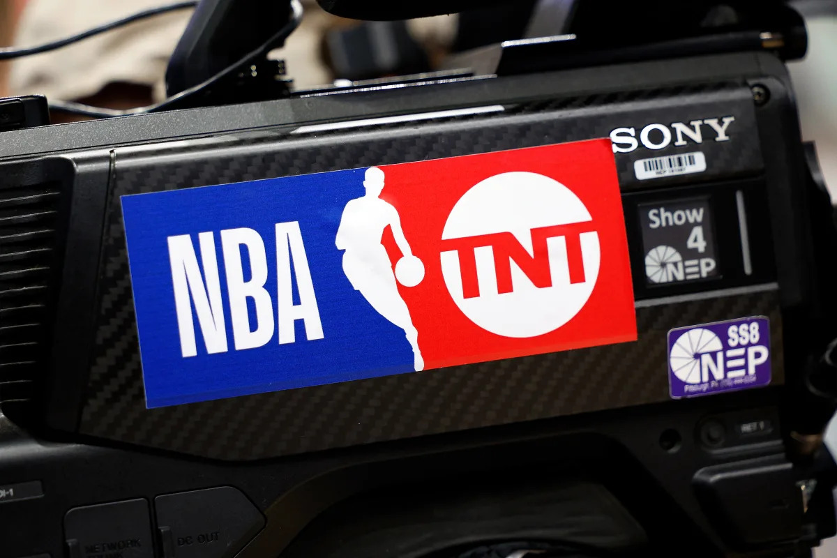 Shockwaves on 'Inside the NBA': Beloved Crew Member's Sudden Death Leaves Team Reeling