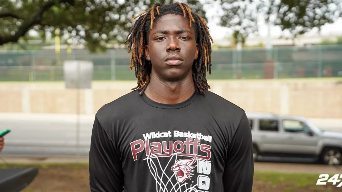 S’Vioarean Martin’s Navy Commitment Sparks Buzz—What This Means for His Future and the Bowl Game