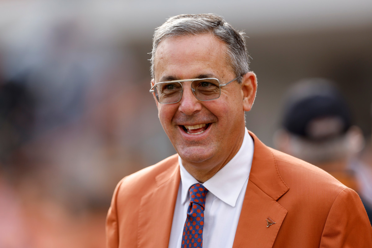 Texas Athletic Director’s Fiery Response to Ohio State Fans Sparks Backlash—What Did He Say?