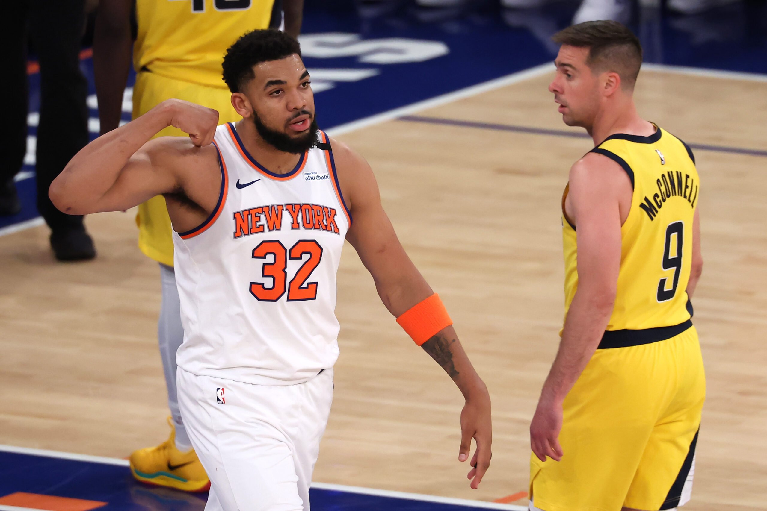 Tom Thibodeau Breaks Silence on Shocking Fourth-Quarter Benching of Karl-Anthony Towns—What Really Happened?