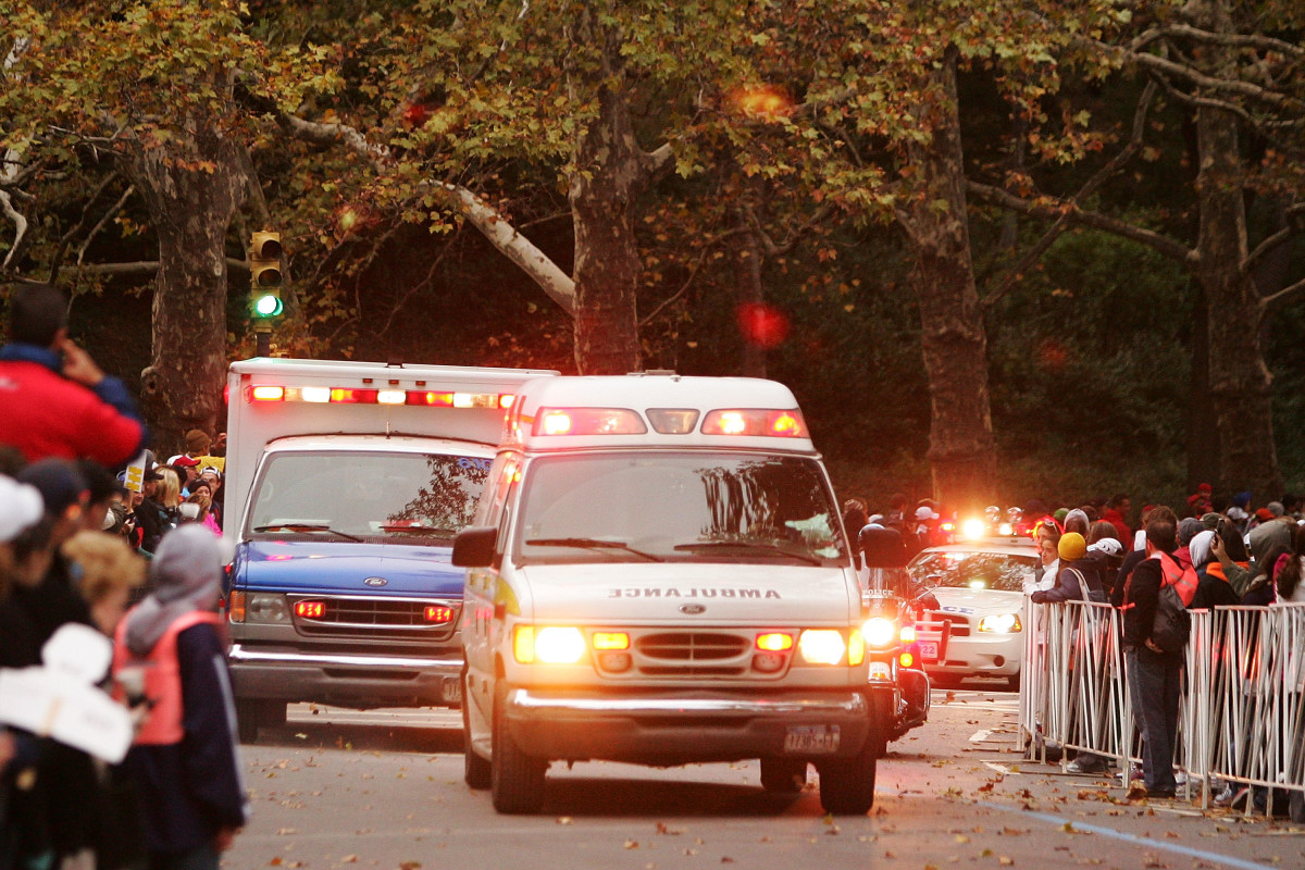 Tragedy Strikes: Former College Football Star Collapses Mysteriously During Half Marathon at 31