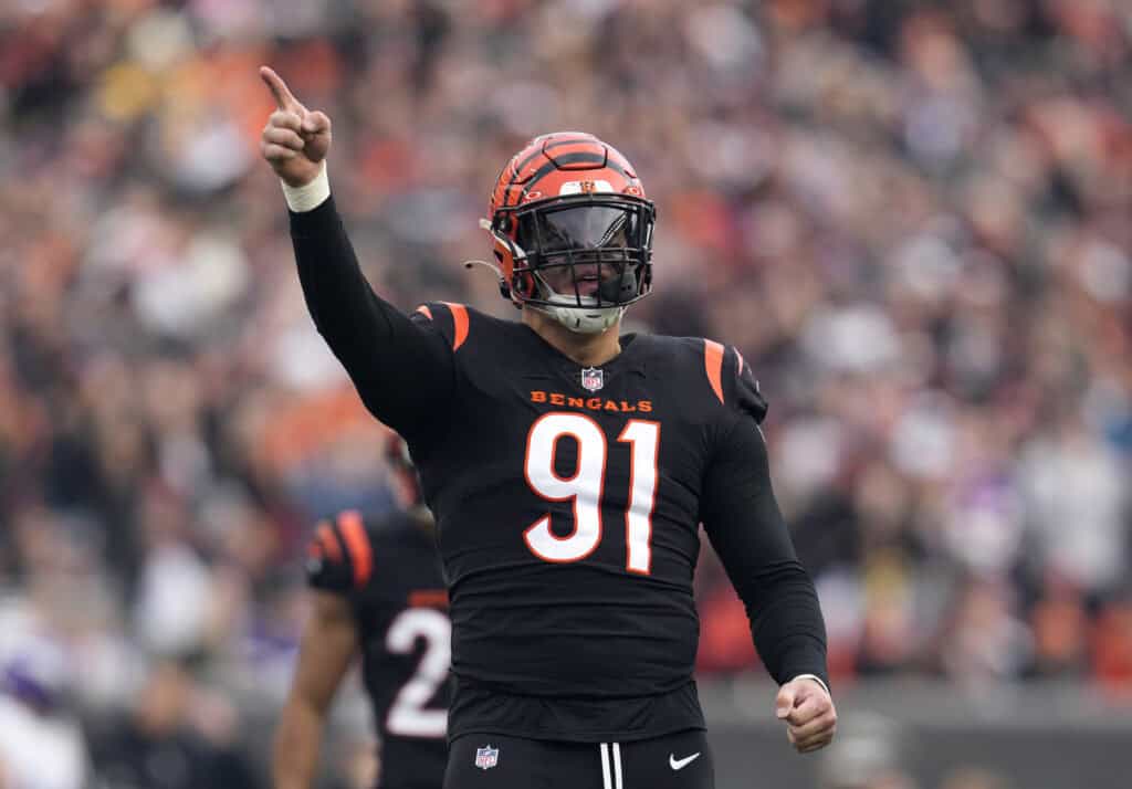 Trey Hendrickson’s Surprising Offseason Move Has Fans Talking—What It Means for His Future
