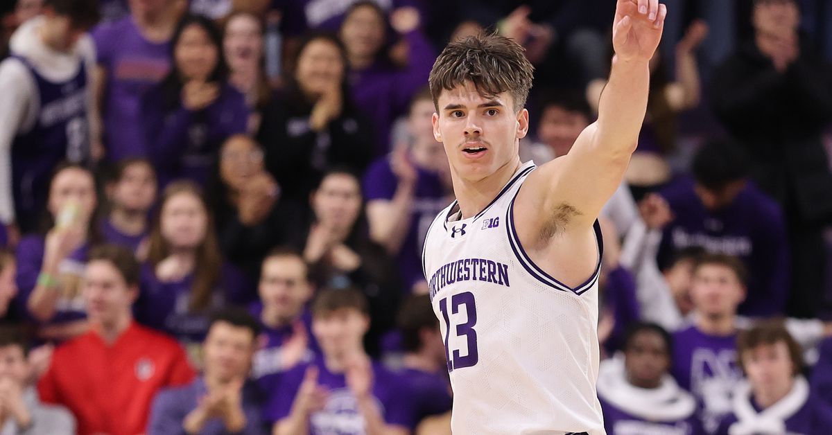 Unveiling Brooks Barnhizer: The Unexpected Game-Changer Shaking Up Men’s Basketball