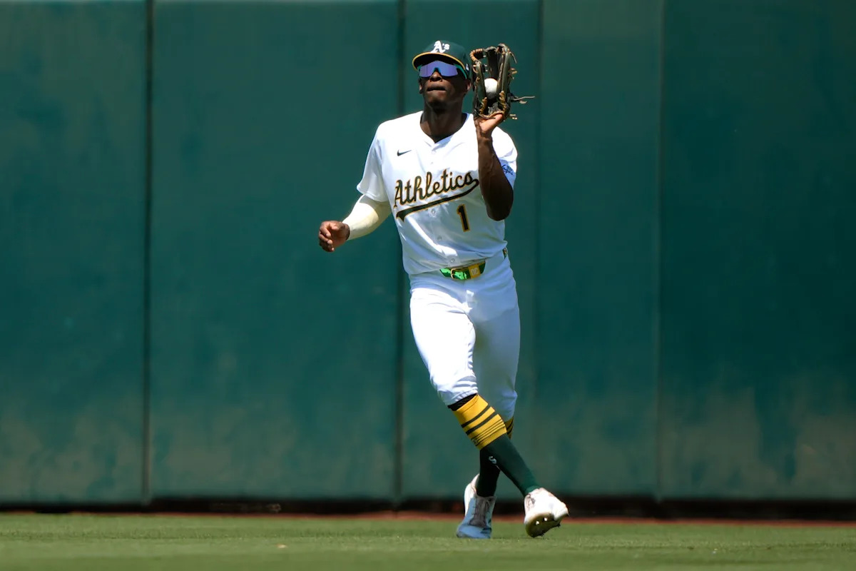 Athletics’ Denzel Clarke Defies Gravity with Jaw-Dropping Home Run Robbery Against Angels