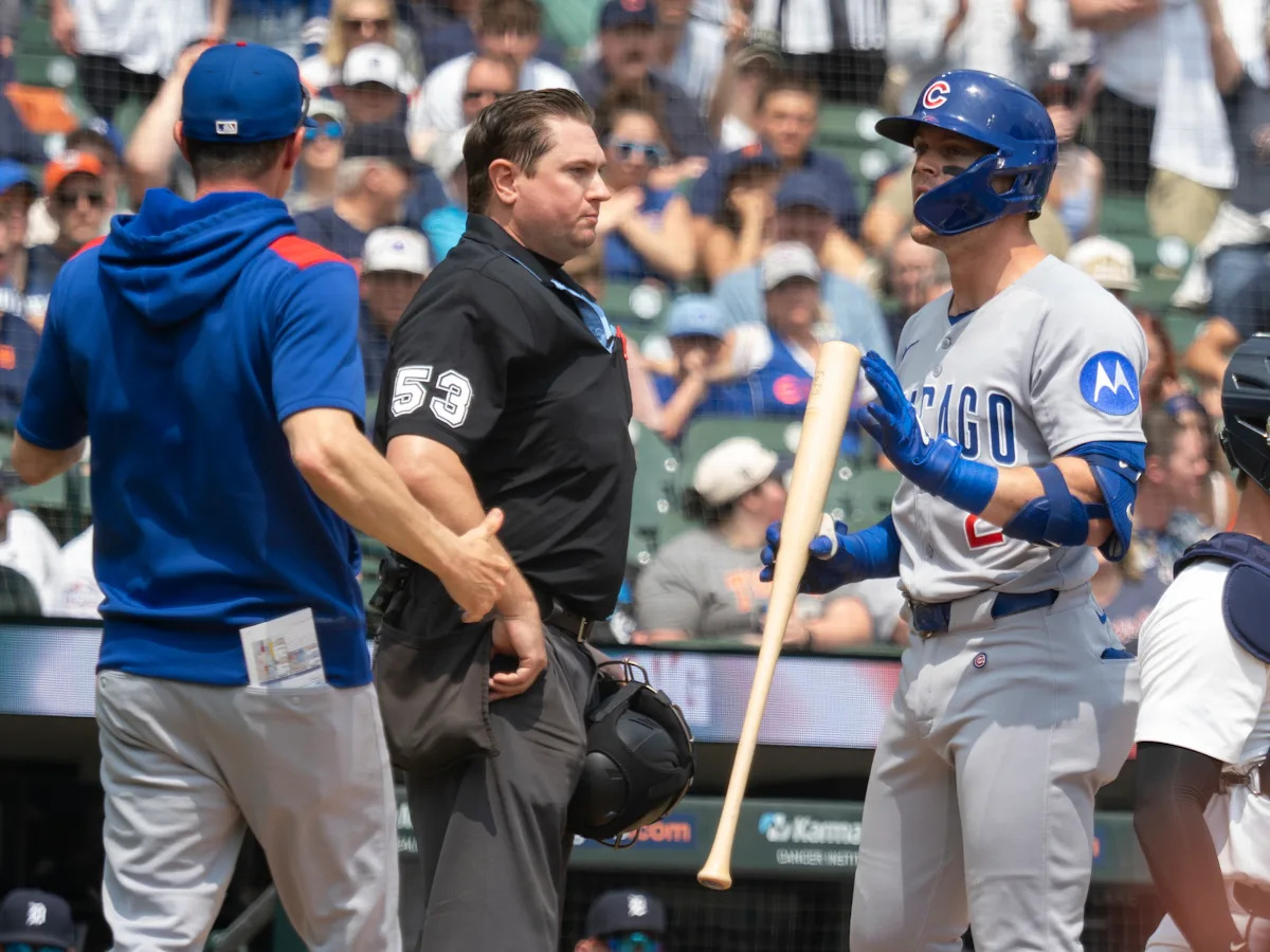 Controversial Call Sparks Chaos: MLB Umpire Derek Thomas Ejects Cubs' Nico Hoerner in Fiery Showdown