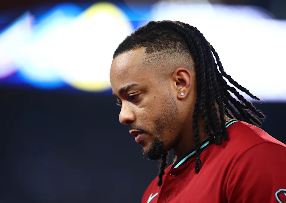 Diamondbacks’ Ketel Marte Shattered: Emotional Breakdown Reveals Haunting Secrets Behind Fan’s Heartless Taunt