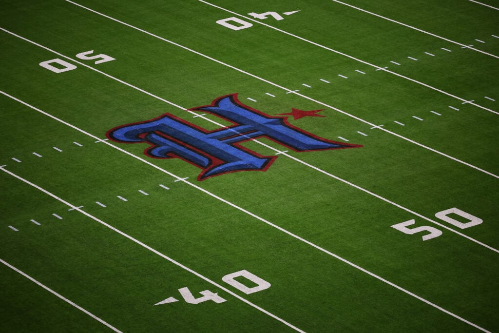 Ex-Texans Star Sounds Alarm: Shocking Red Flags Threatening Team’s Future Revealed